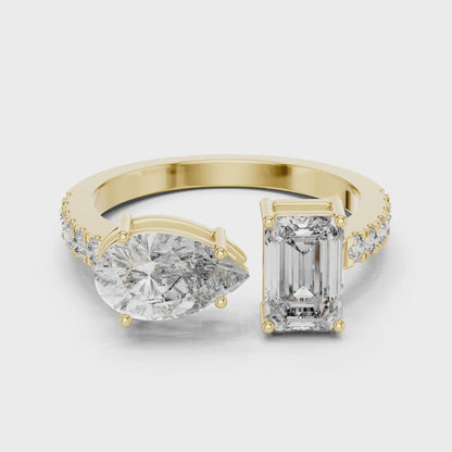 The Toi et Moi Duo Emerald & Pear Lab-Grown Diamond Ring